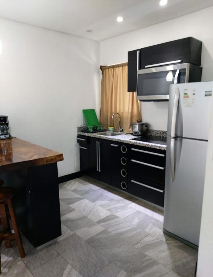 קפוס Pura Vida Apartments מראה חיצוני תמונה